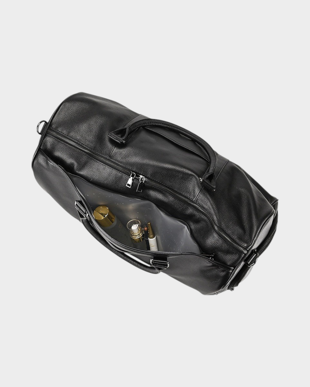 SIEVRA Haul travel bag close-up leather texture detail