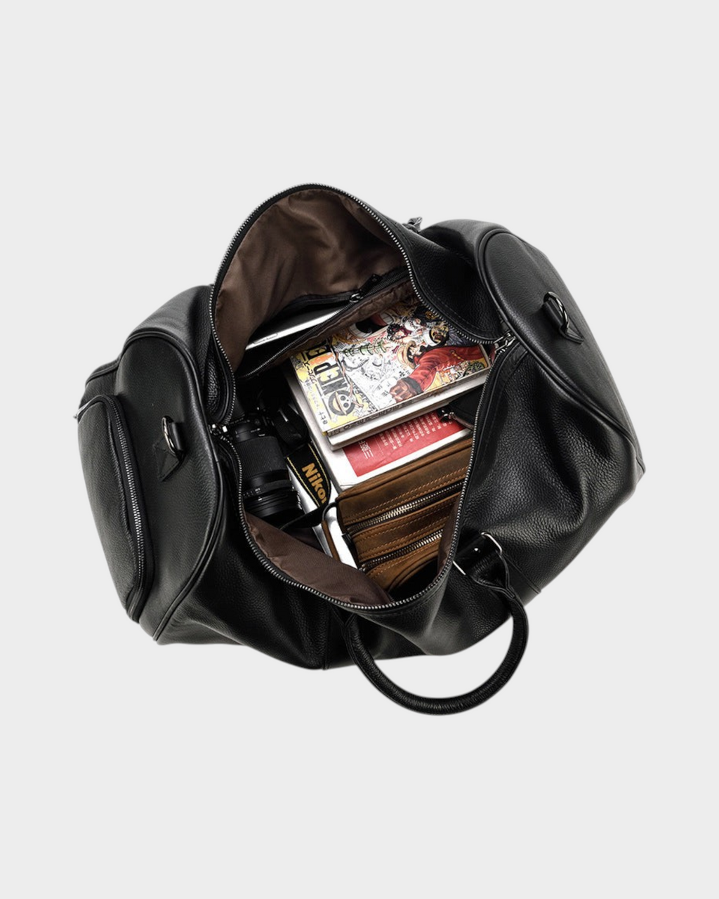 SIEVRA Haul travel bag carried, lifestyle shot